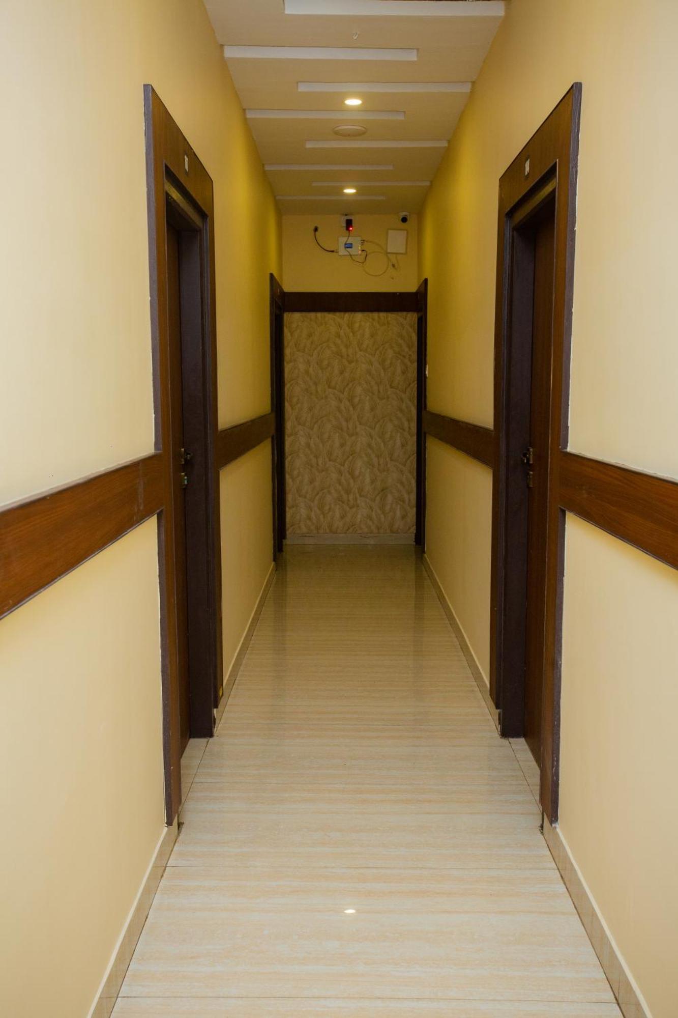 The Park Avenue Hotel - Business Class Hotel Near Central Railway Station Chennai Periyamet 외부 사진