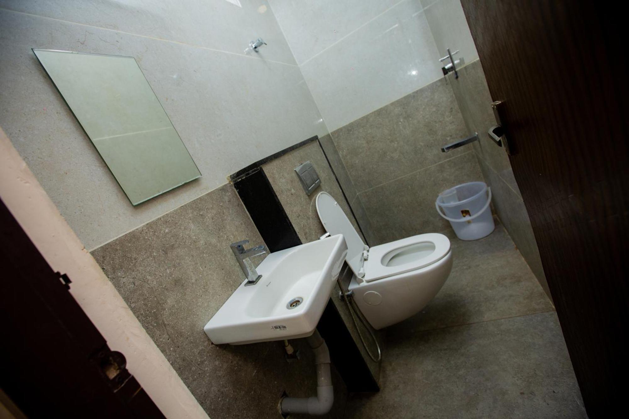 The Park Avenue Hotel - Business Class Hotel Near Central Railway Station Chennai Periyamet 외부 사진